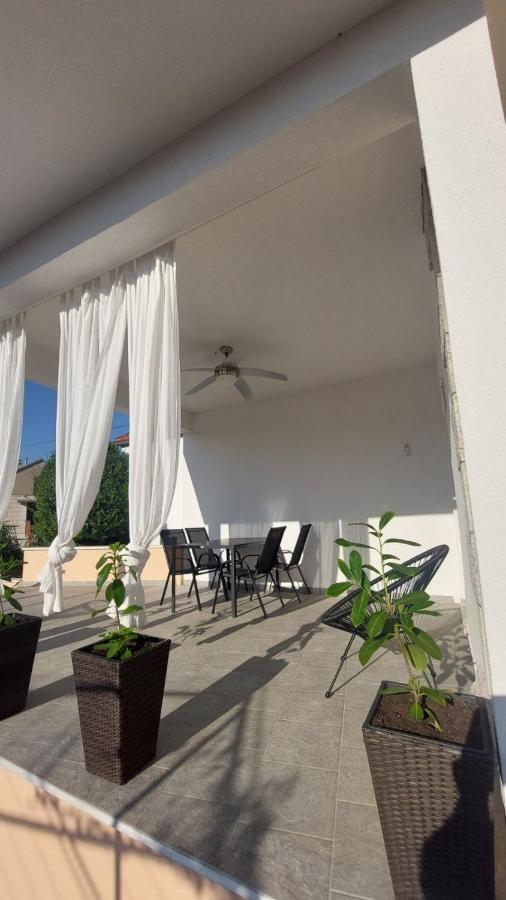 Apartment "Manna Zrnovo Exteriör bild